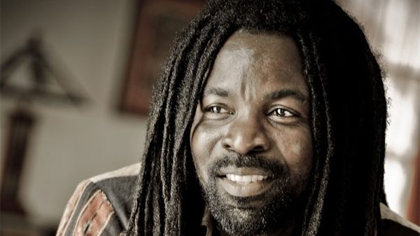ROCKY DAWUNI RELEASES NEW SINGLE "AFRICAN THRILLER"