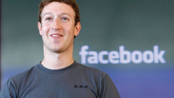 Mark Zuckerberg Signs Brief Supporting Obama’s Actions on Immigration