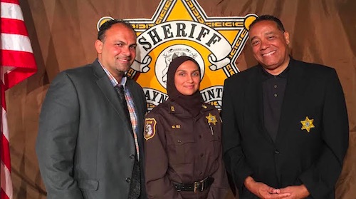Muslim Woman in Hijab Becomes Officer at Wayne County Jail