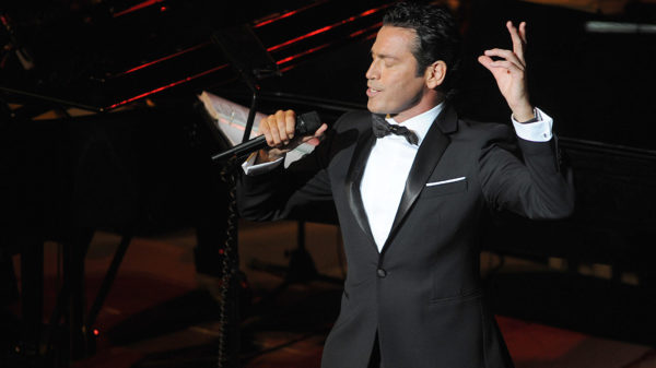 “An Evening With Mario Frangoulis” at Wilshire Ebell on 11:11