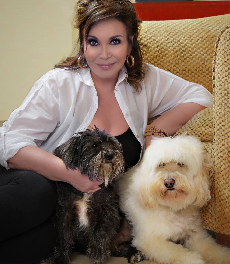 How To Make Money & Follow Your Passion | Cuban Child Refugee Rodri Rodriguez, MARIACHI USA Founder